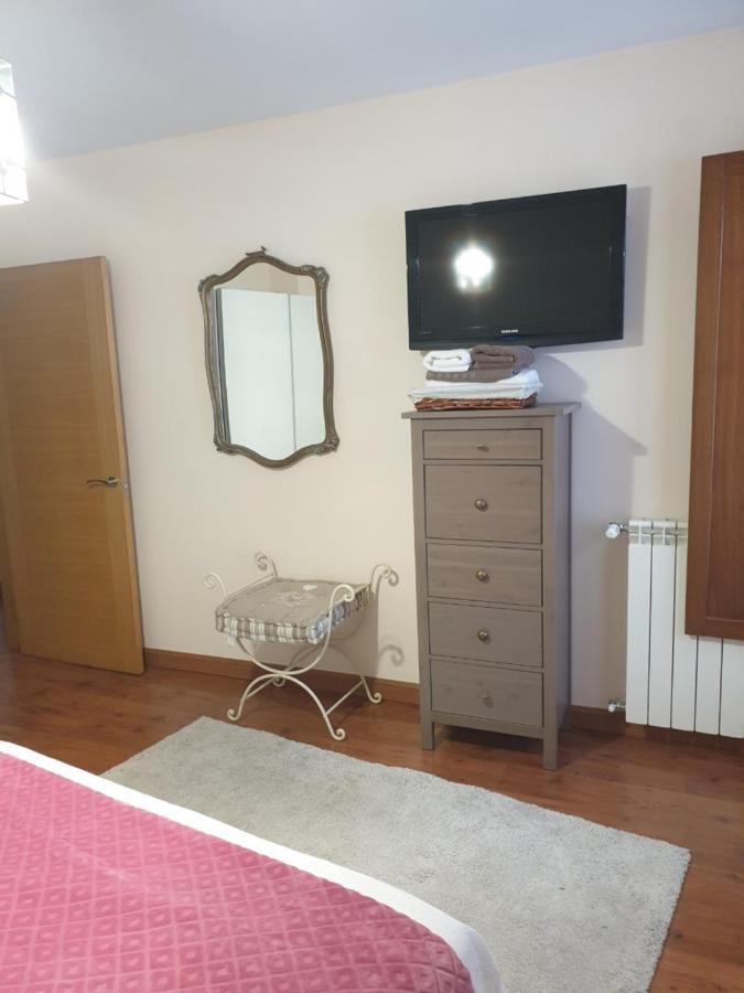 Apartamento Cine Colon Рібадео Екстер'єр фото