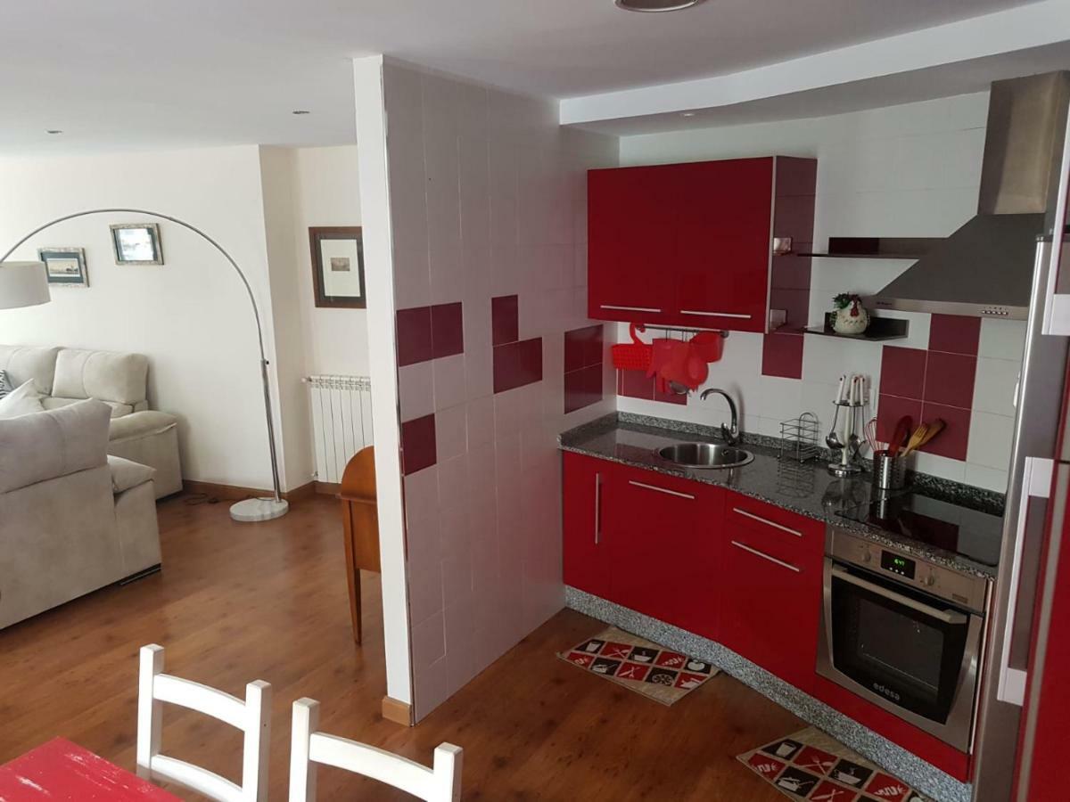 Apartamento Cine Colon Рібадео Екстер'єр фото