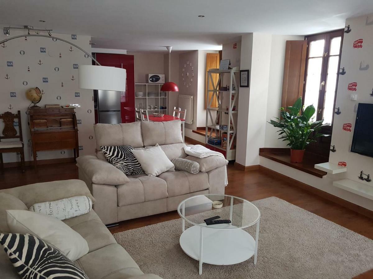 Apartamento Cine Colon Рібадео Екстер'єр фото
