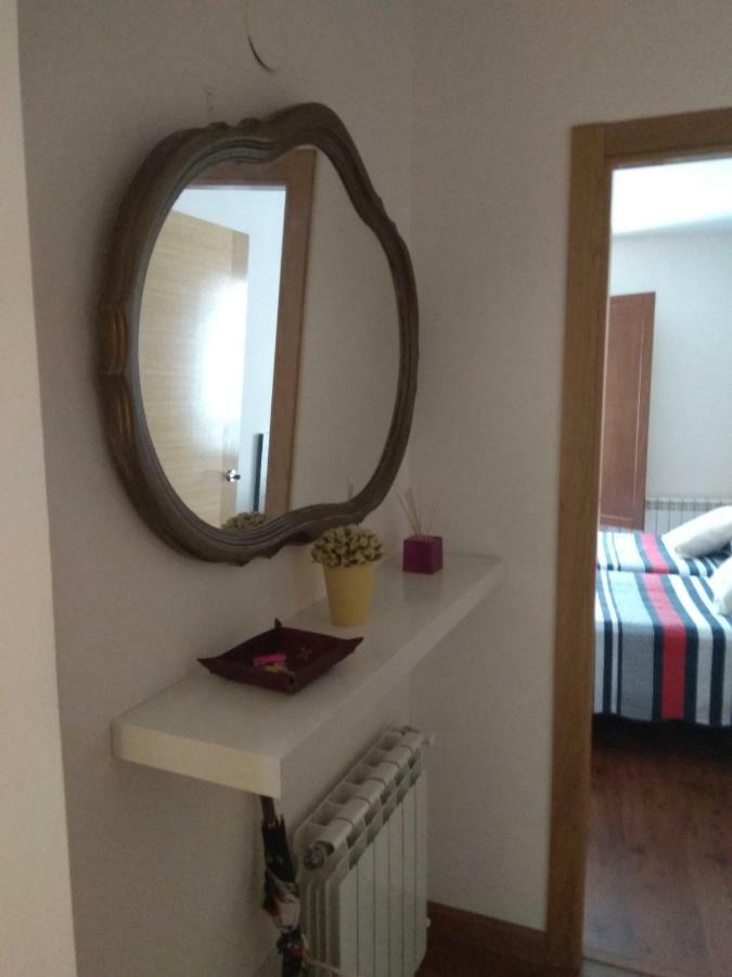 Apartamento Cine Colon Рібадео Екстер'єр фото