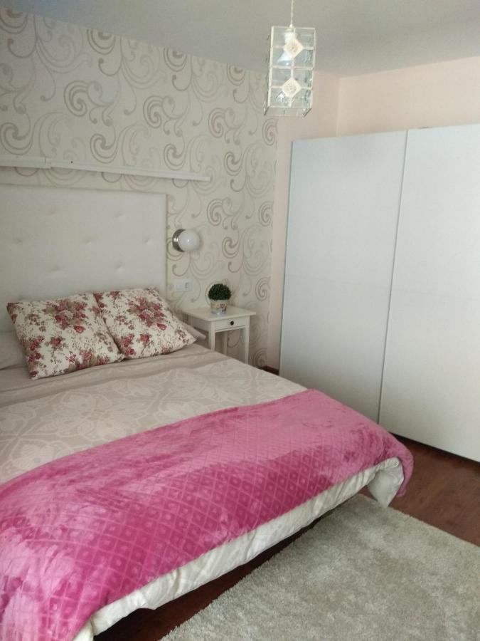 Apartamento Cine Colon Рібадео Екстер'єр фото