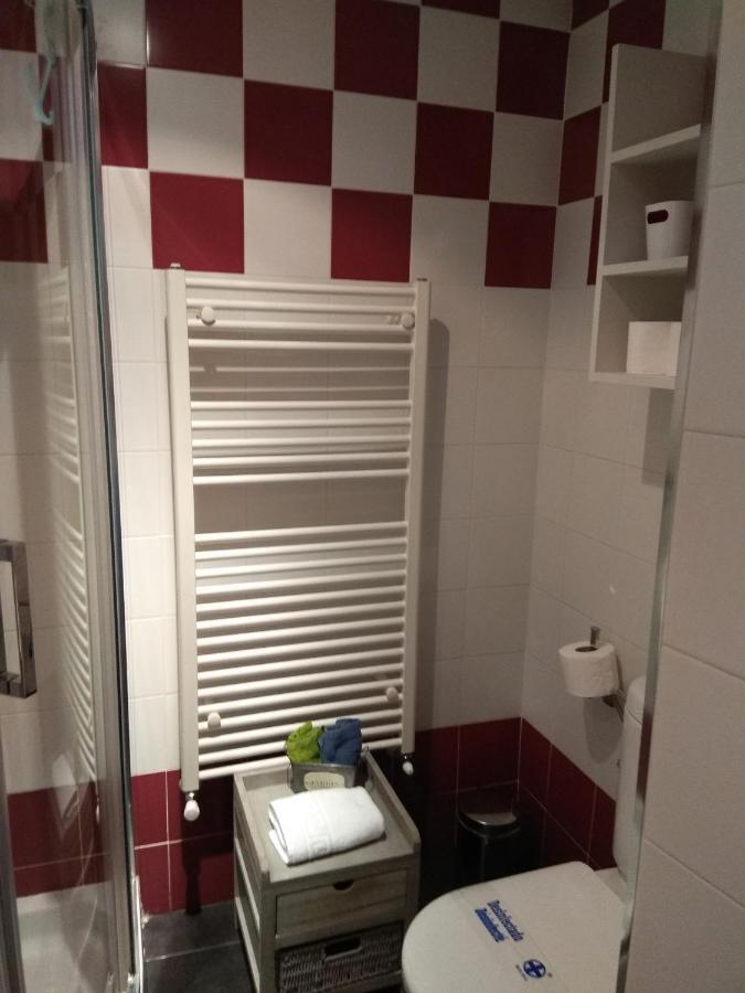 Apartamento Cine Colon Рібадео Екстер'єр фото